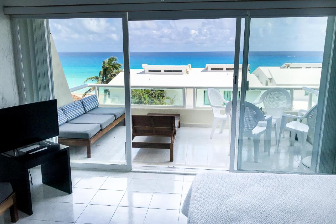 Apartment On The Beach With Terrace Ocean View, Brisas Cancun 01 By Beach & Ocean Apartments מראה חיצוני תמונה
