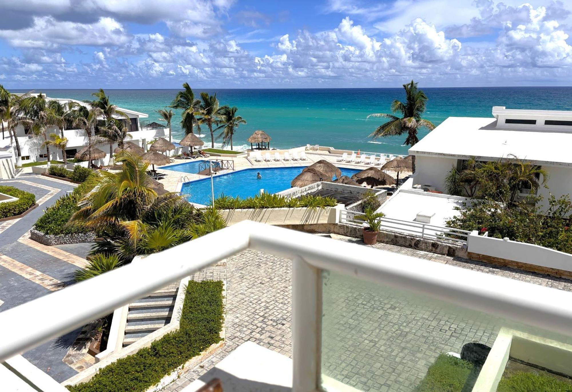 Apartment On The Beach With Terrace Ocean View, Brisas Cancun 01 By Beach & Ocean Apartments מראה חיצוני תמונה